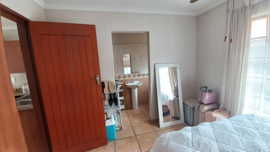 1 Bedroom Property for Sale in Die Bult North West